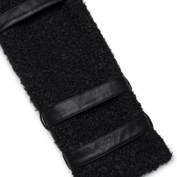 NWT Anthropologie CHRLDR  Milki Cropped Black Teddy Bear Jacket L - Picture 3 of 9